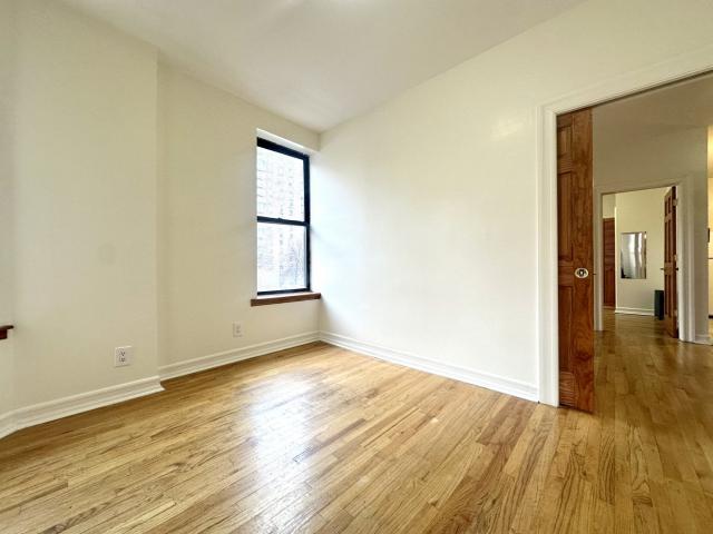 Building Photo - 3 bedroom in New York NY 10027