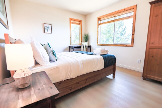 Building Photo - 12996 Oberwald Way