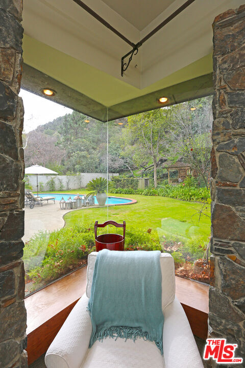 Building Photo - 2673 Mandeville Canyon Rd
