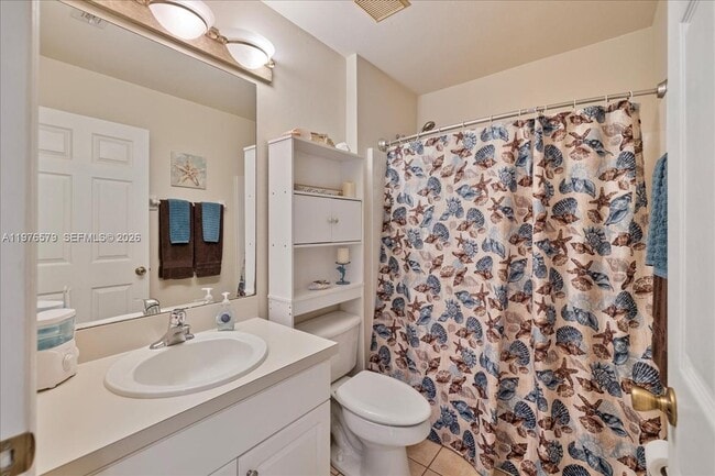 Building Photo - 1205 SW 29th Terrace