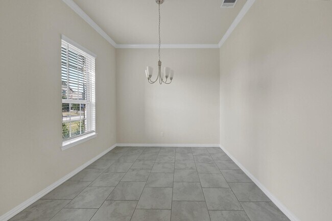 Building Photo - 2403 Dovetail Park Ln