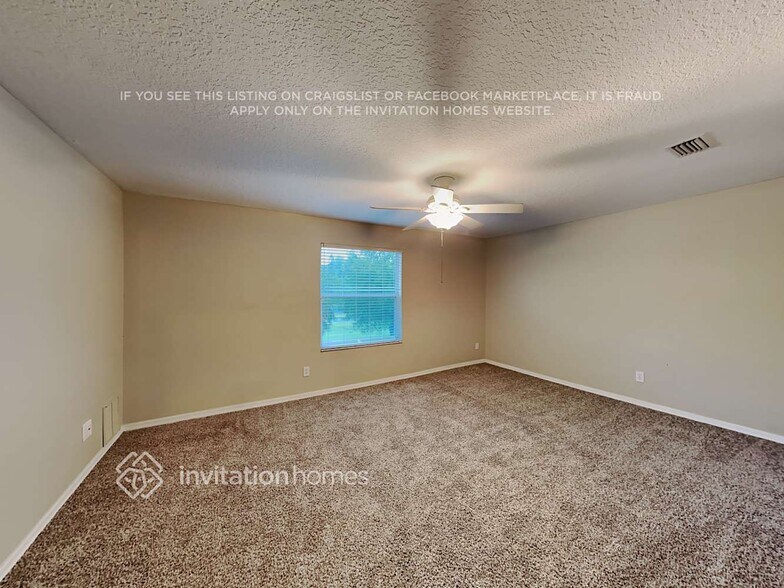 Building Photo - 3321 Downan Point Dr