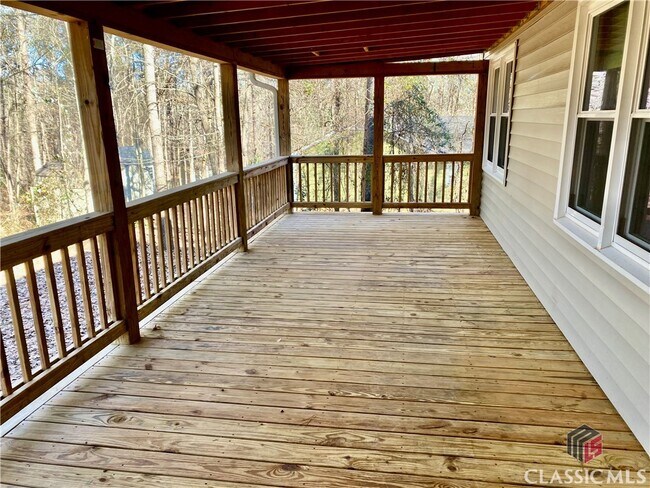 Building Photo - 1031 Laurel Chase Run