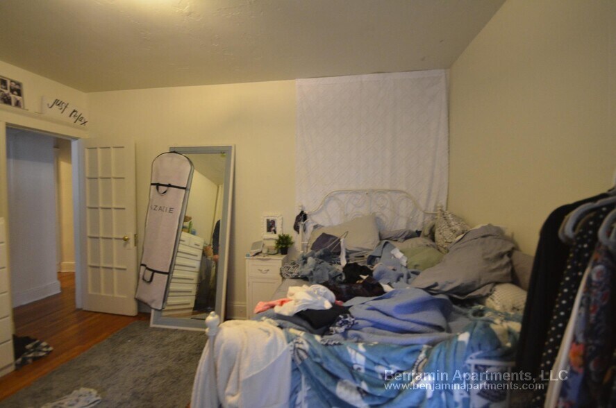 Building Photo - 1638 Commonwealth Ave