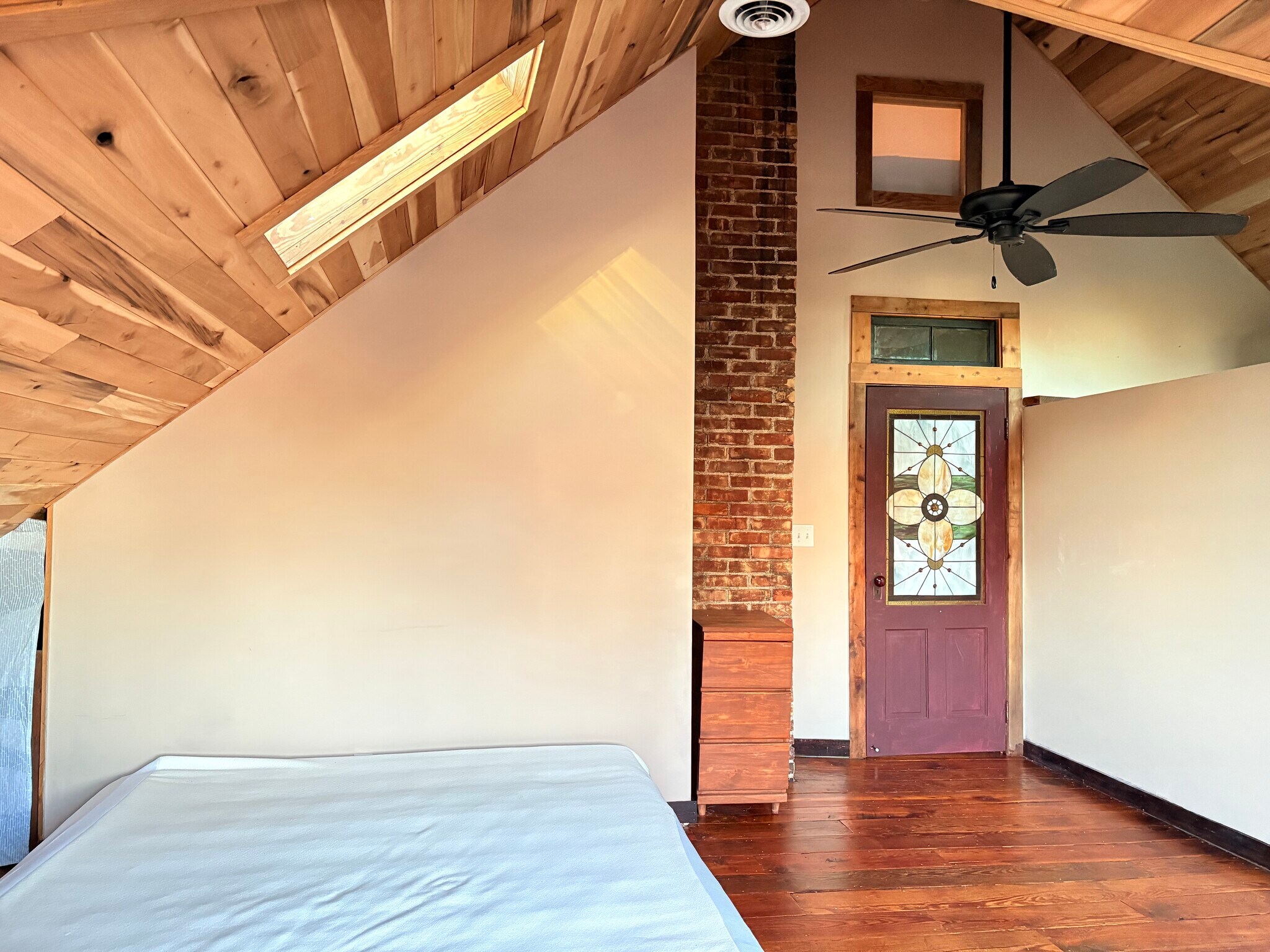 Building Photo - 920 Lafayette Ave