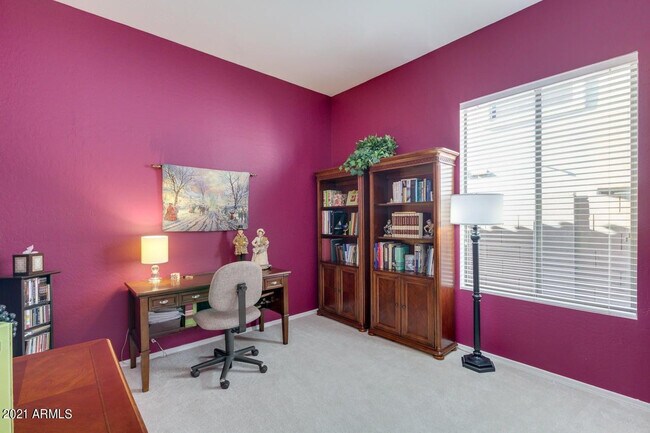 Building Photo - 10474 E Morning Star Dr