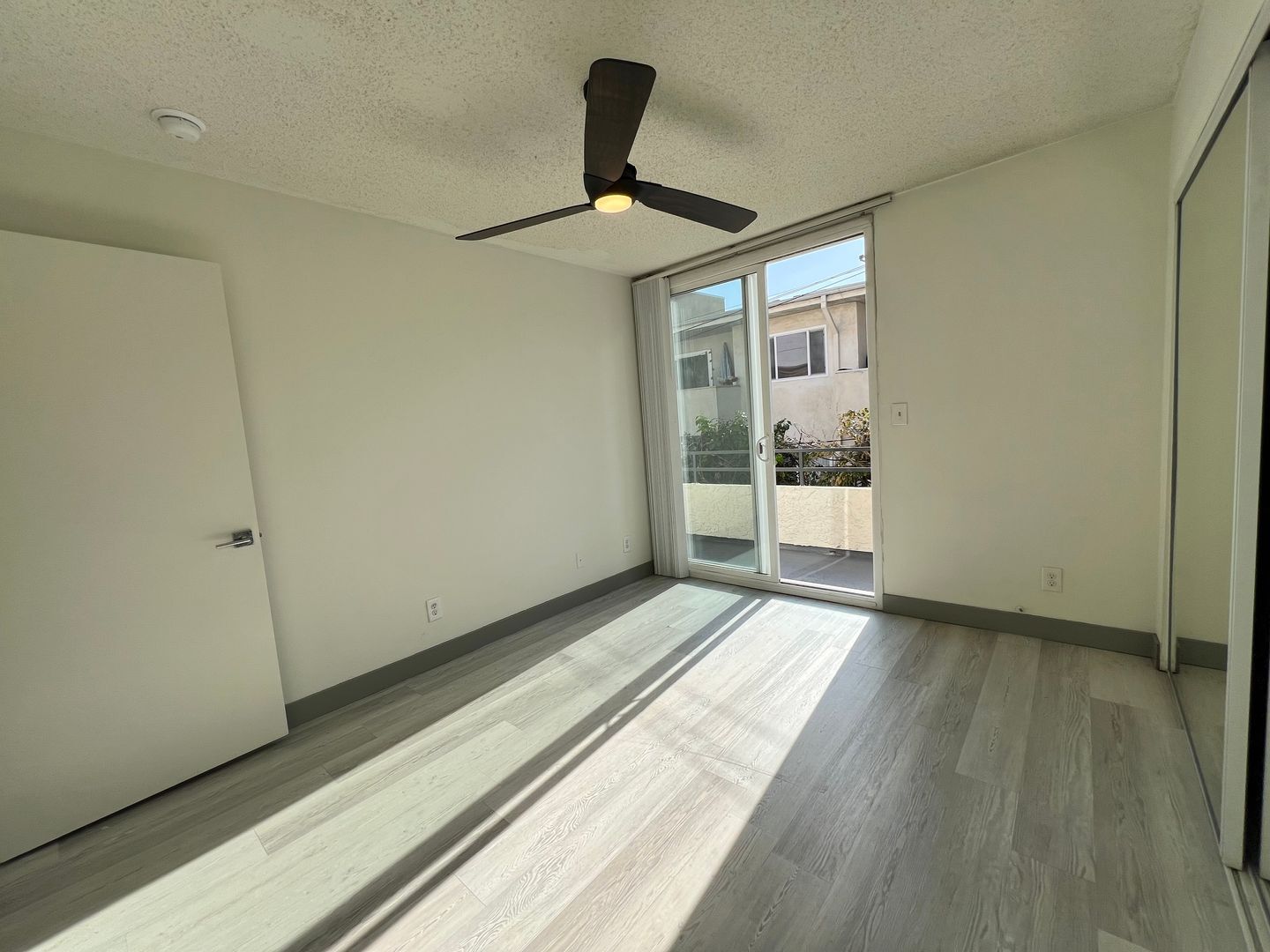 Building Photo - 3715 S Canfield Ave