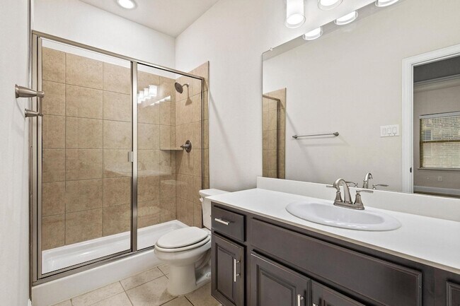 Building Photo - 7822 Cottonwood Dr