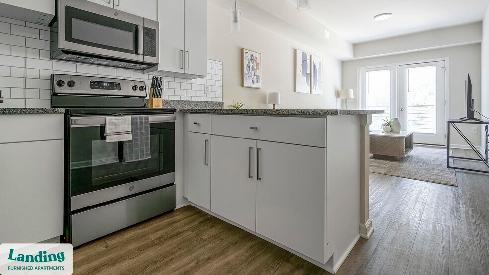 Building Photo - 170 Emery Ave NW