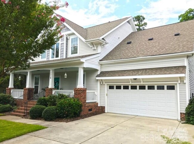Building Photo - 1519 Peak Ct
