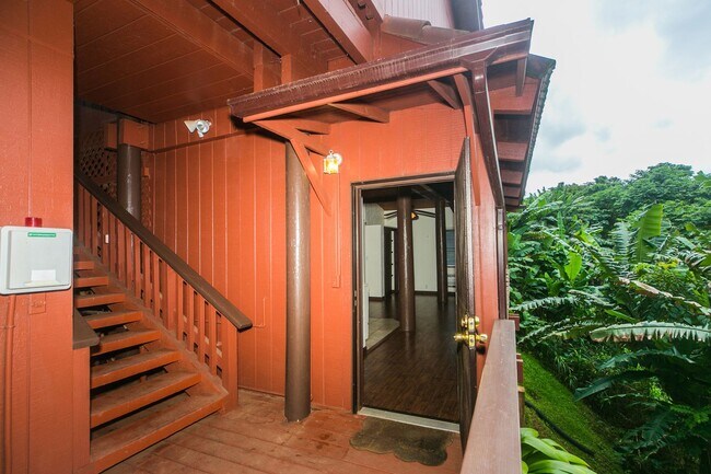 Building Photo - 45-308-308 Kahiko St