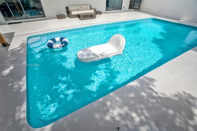 Building Photo - 9600 SW 147th St