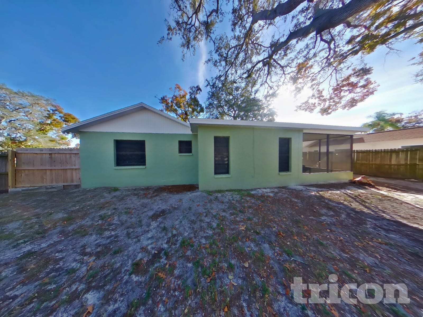 Building Photo - 2539 Pinetta Ct