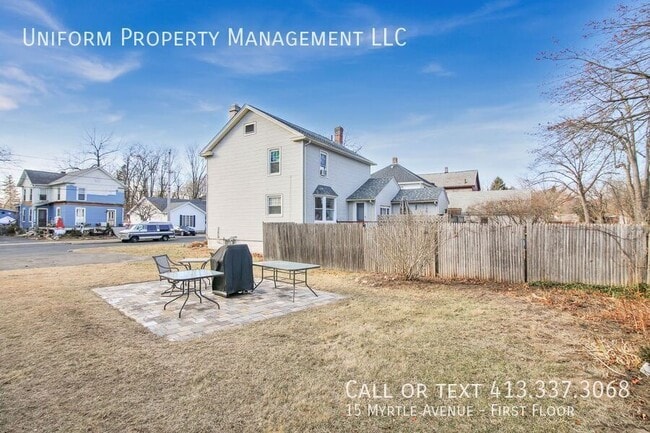 Building Photo - 15 Myrtle Ave