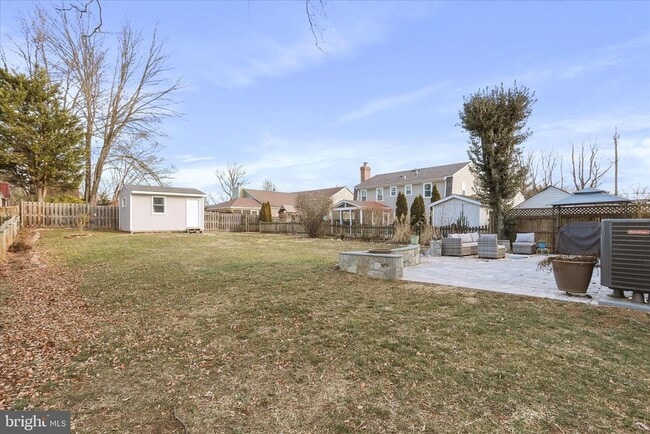 Building Photo - 408 Blue Ridge Ave NE