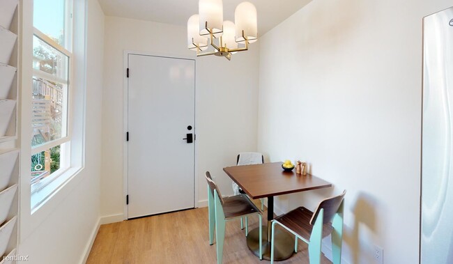 Building Photo - 1 br, 1 bath House - 1815 15th St Stunning...