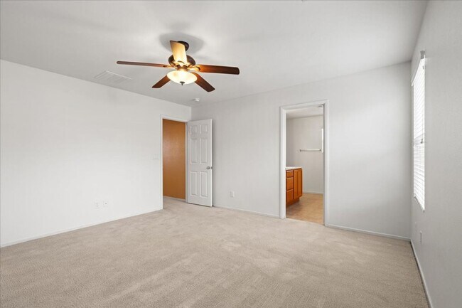 Building Photo - 8640 Bella Sparkle Ave
