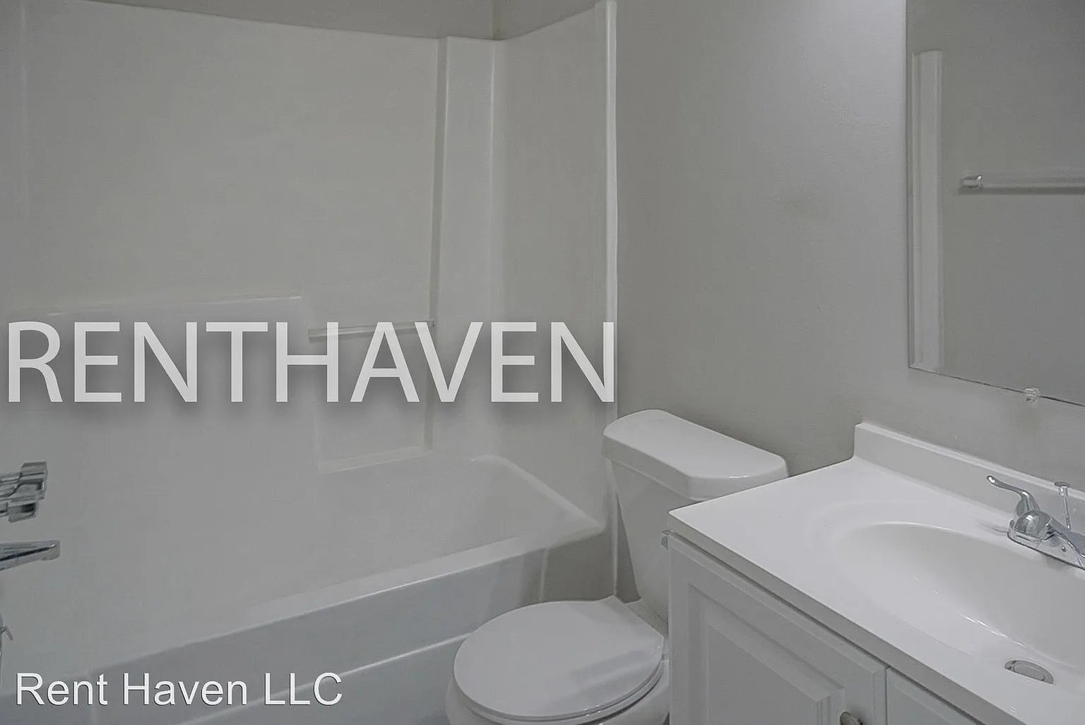 Building Photo - 6345 Greenfield Dr