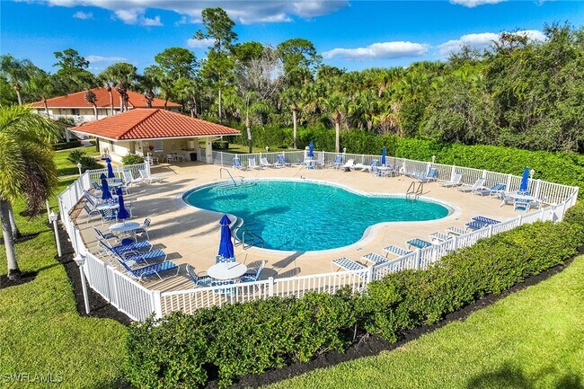 Building Photo - 640 Luisa Ln