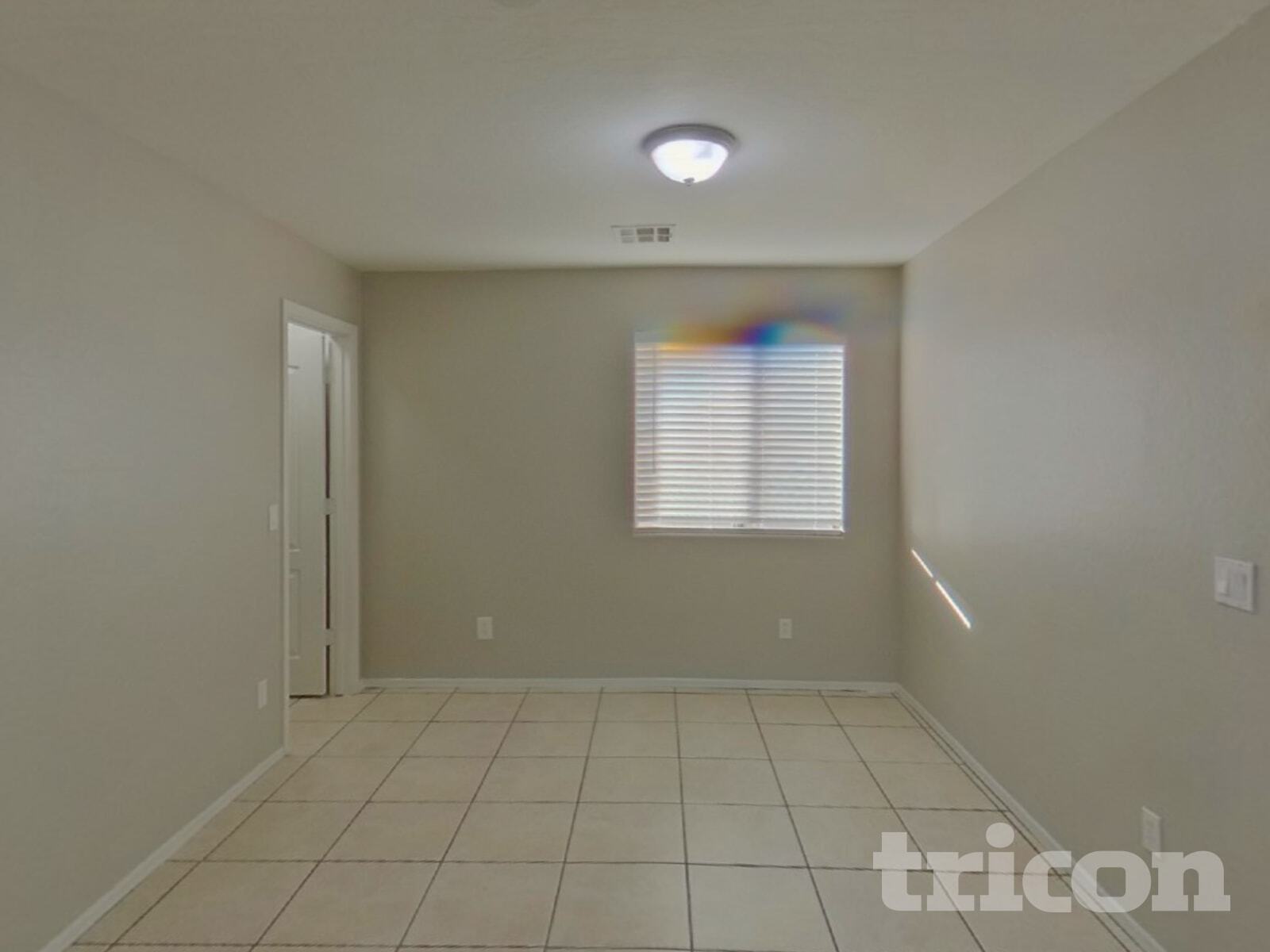 Building Photo - 21116 Alma Dr