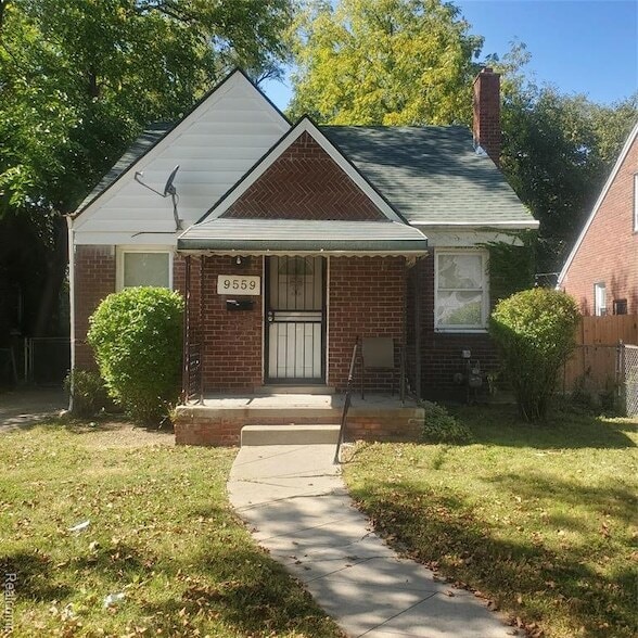 Primary Photo - 9559 Hubbell Ave