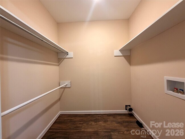 Building Photo - 67 Travora Cir