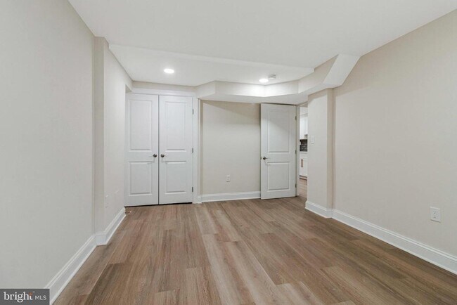 Building Photo - 1350 Sheridan St NW