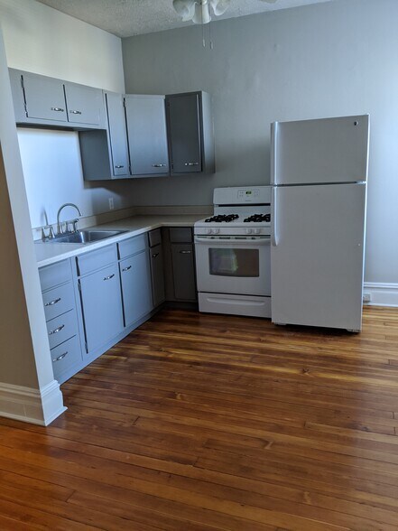 Building Photo - 524 2nd Ave