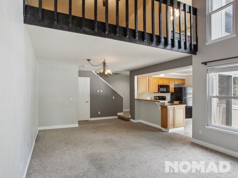 Building Photo - 2629 S Xanadu Way