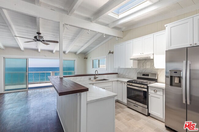 Building Photo - 25408 Malibu Rd