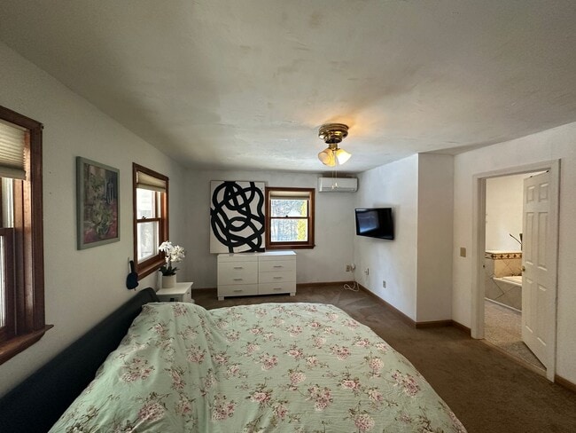 Building Photo - Furnished 1-Bedroom Primary Suite