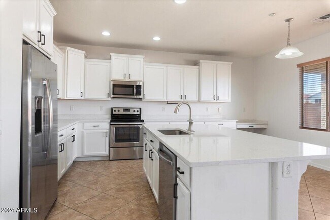 Building Photo - 27744 N 90th Ln
