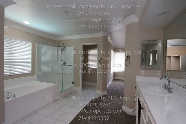 Building Photo - 1281 Celery Ln