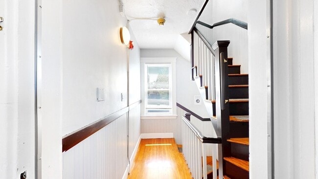 Building Photo - 5A Ropes St