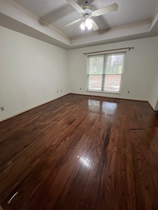 Building Photo - 203 Kimball Dr