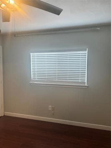 Building Photo - 203 Kissimmee Dr