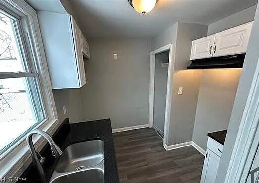 Building Photo - 5185 Anthony St