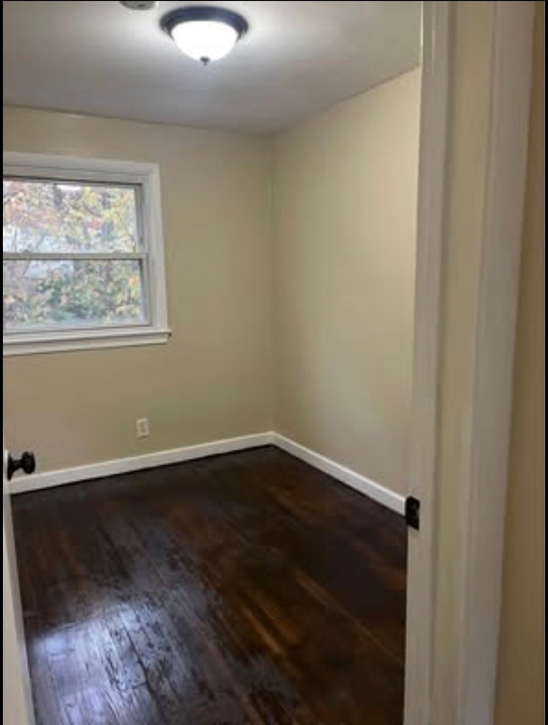 3rd bdrm - 2462 Brookwood St