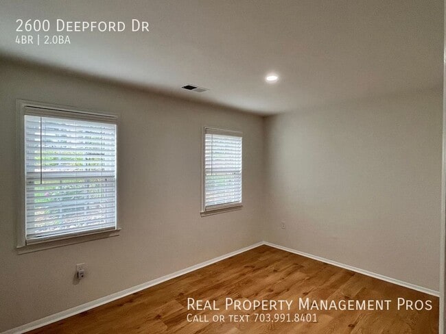Building Photo - 2600 Deepford Dr