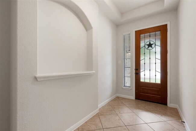 Building Photo - 4013 Remington Rd