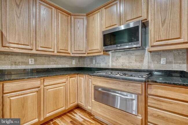 Building Photo - 8112 Winding Ross Way