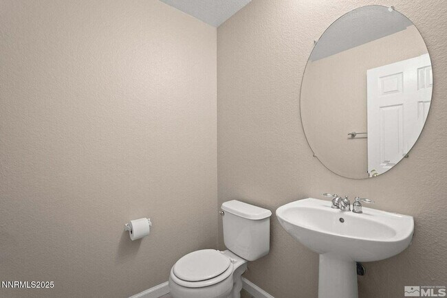 Building Photo - 3988 Dominus Dr