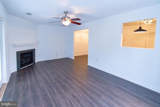 Building Photo - 9911 Blade Ct