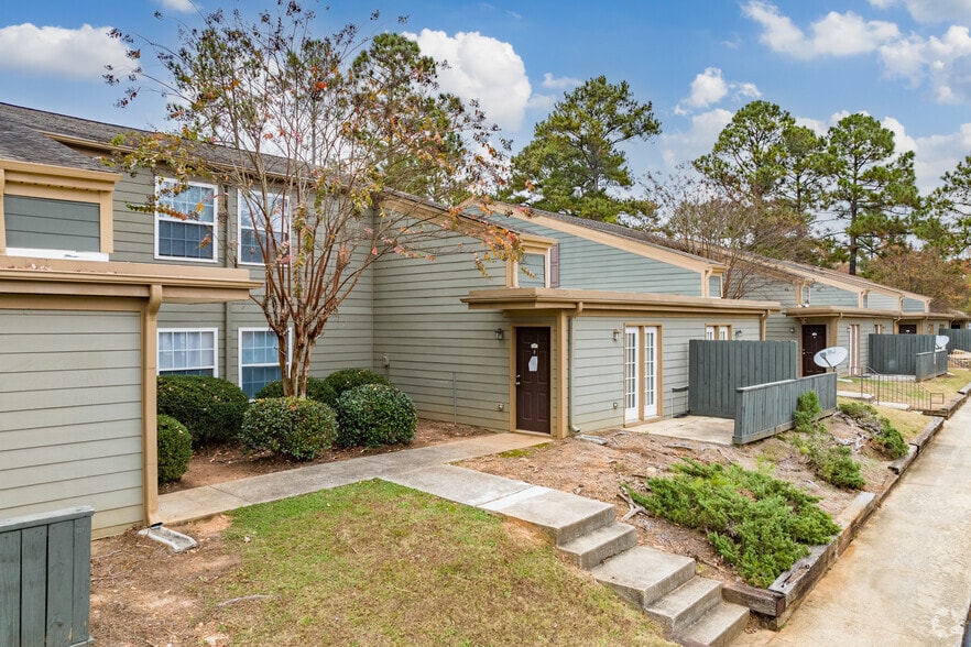 Clarkston Station 3629 Montreal Creek Cir Clarkston GA 30021