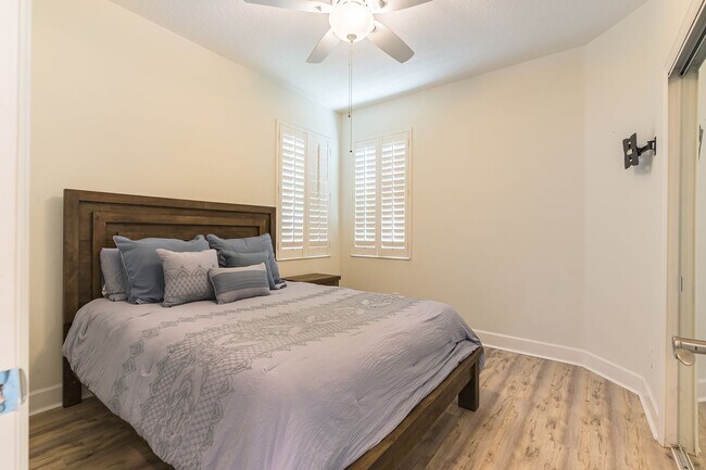 Building Photo - Modern, 2/3 Bed, 2 Bath Spacious Single St...