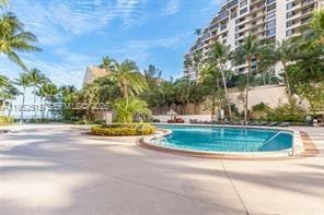 Building Photo - 540 Brickell Key Dr