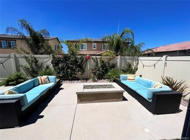 Building Photo - Spencers’s Crossing Home