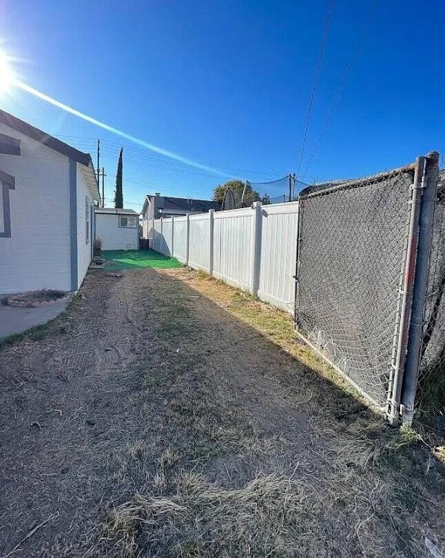 Building Photo - 812 Crenshaw Blvd