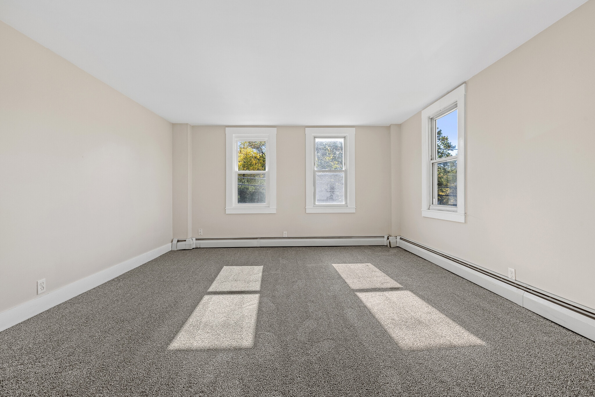 Building Photo - 5312 Genesee St