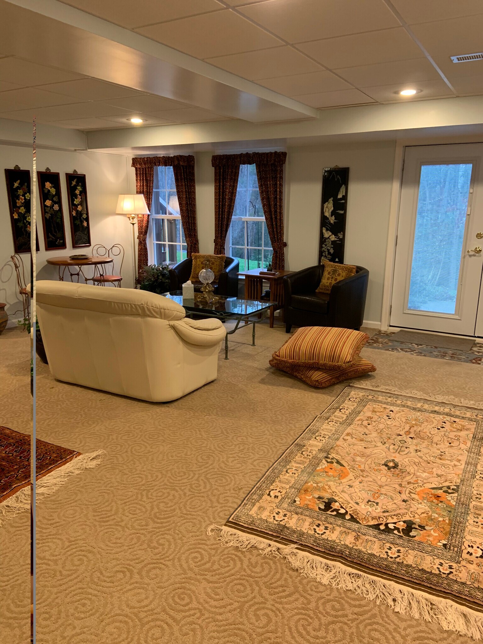 Building Photo - 11 Doris Dr